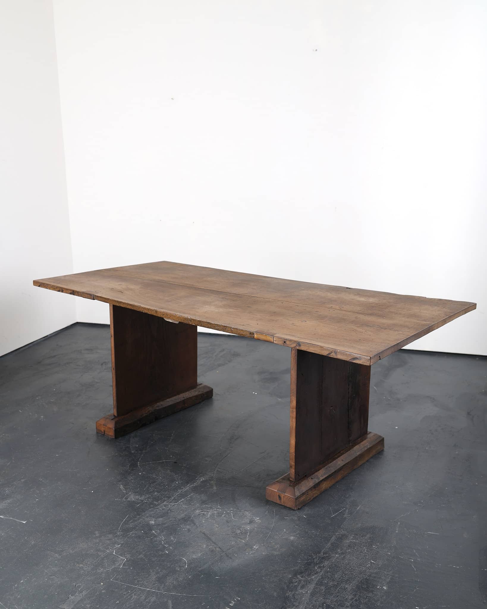 Primitive Dinning/Centre Table In 18th C. Portuguese Chestnut