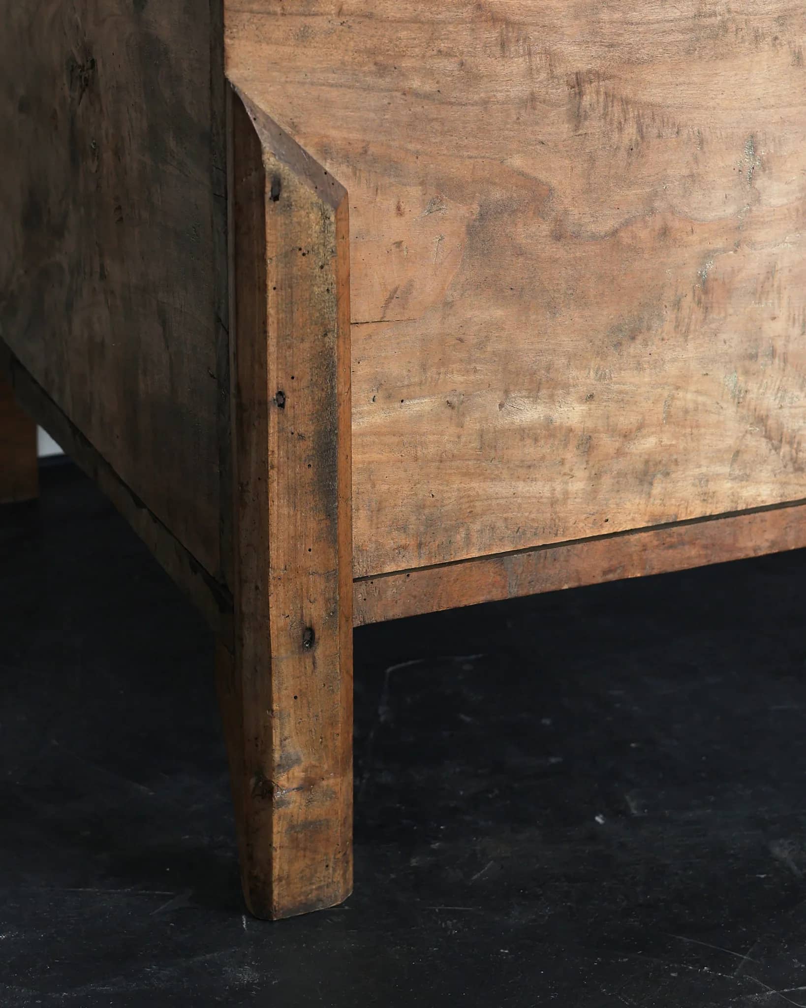 XXL Primitive Portuguese Mountain Coffer/Console
