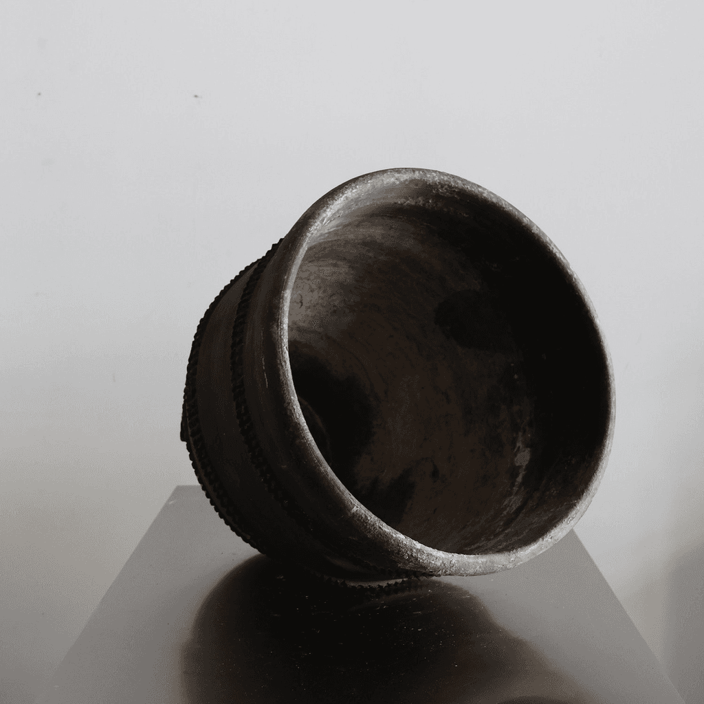 C.1920s Black Catalan Cosi Pot