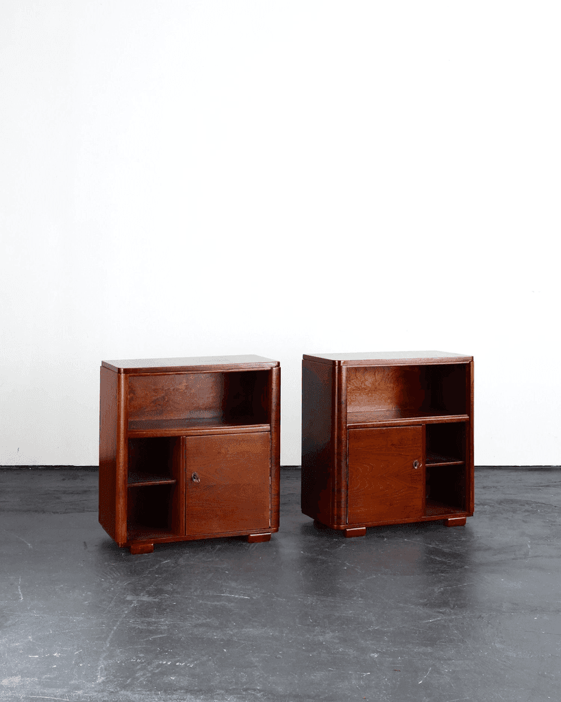 Pair Of Modernist Weimar Walnut Bedsides