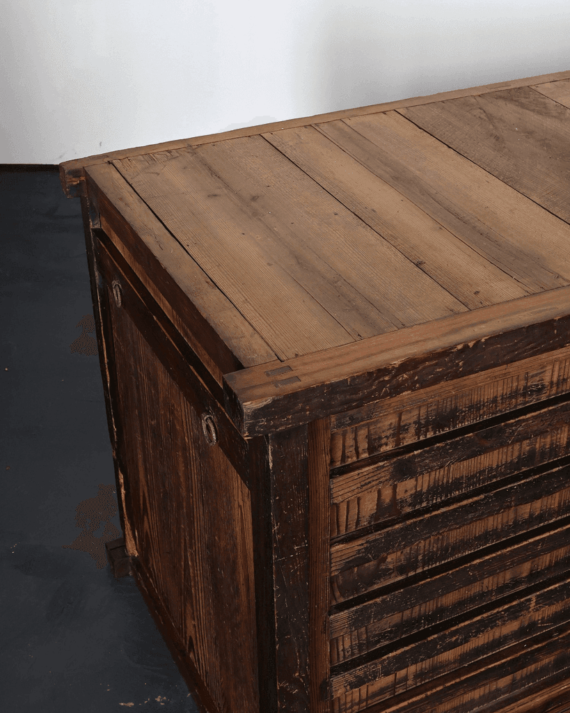 Large Edo Period Japanese Tansu/Sideboard