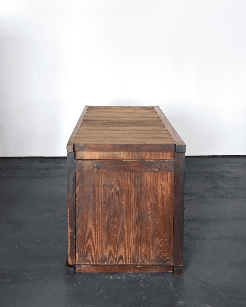 Large Edo Period Japanese Tansu/Sideboard
