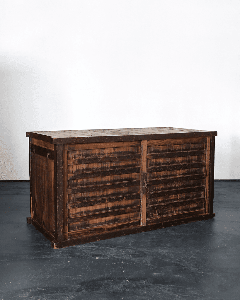 Large Edo Period Japanese Tansu/Sideboard